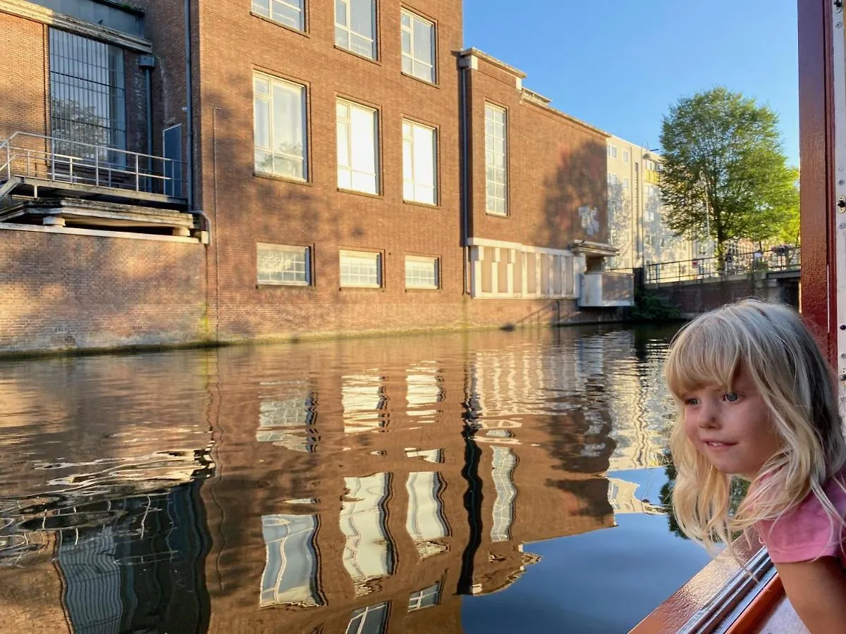 Appartement Dreamtime Houseboat à Amsterdam